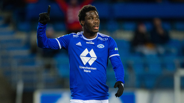 Chelsea u svoje redove doveo Fofanu, mladog golgetera iz Moldea