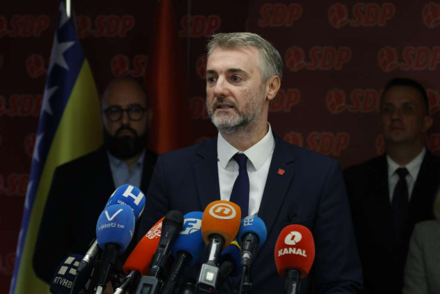 Forto: Federacija i BiH nisu prezadužene, građani zaslužuju bolju infrastrukturu