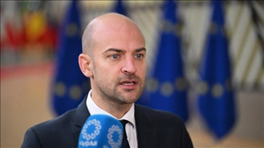 Francuska upozorava Alžir na "posljedice" ako budu protjerani njeni zvaničnici