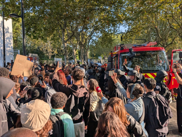 Sukobili se francuski premijer i lider ljevice zbog protesta srednjoškolaca