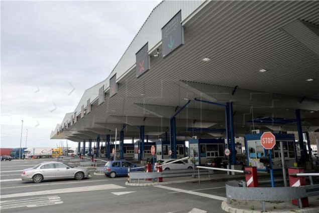 Na graničnim prijelazima zadržavanja vozila nisu duža od 10 do 30 minuta