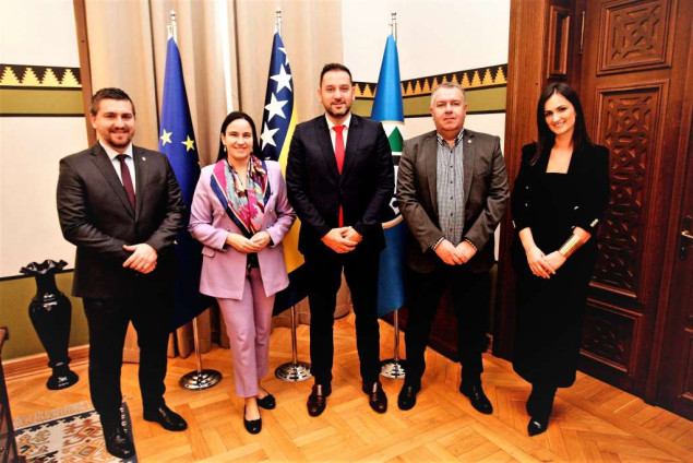 Od 1. januara Grad Sarajevo uvodi digitalizaciju u javnu upravu u partnerstvu s IDDEEA-om BiH