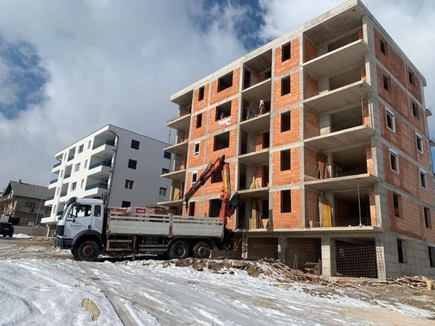 Na gradilištima u FBiH otkriveno 120 radnika na crno