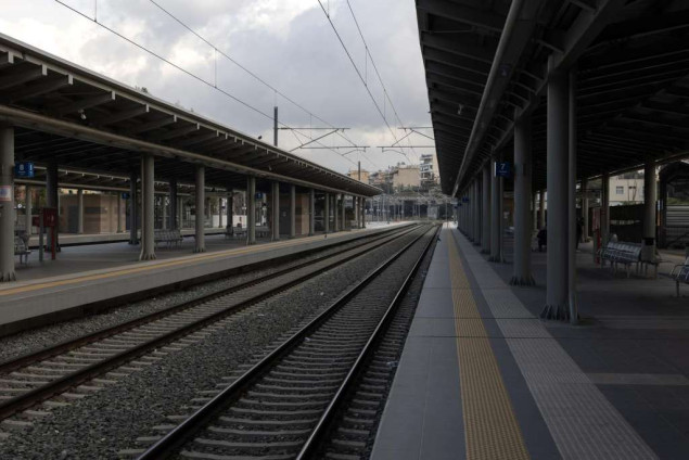 Grčka obilježava godišnjicu željezničke nesreće, preživjeli i porodice žrtava traže pravdu