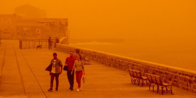 Grčka suočena sa visokim temperaturama i oblacima saharske prašine