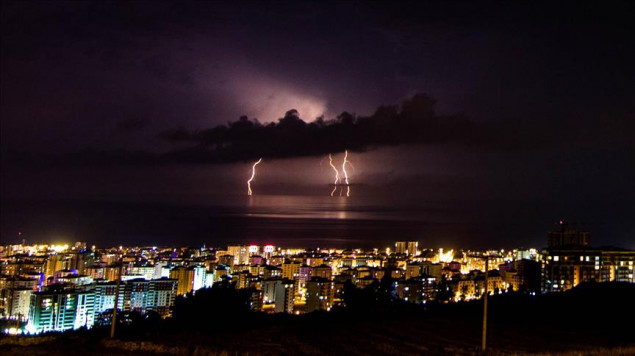 Zbog moguće grmljavine u većem dijelu BiH na snazi žuti meteoalarm