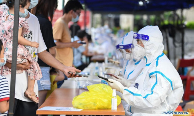Ljudi u Guangzhouu se testiraju na nukleinsku kiselinu zbog koronavirusa