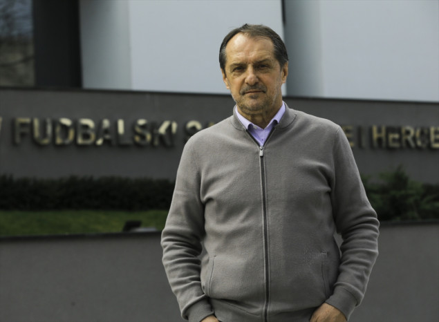 Hadžibegić: Zadovoljan sam početkom kvalifikacija, bit će promjena