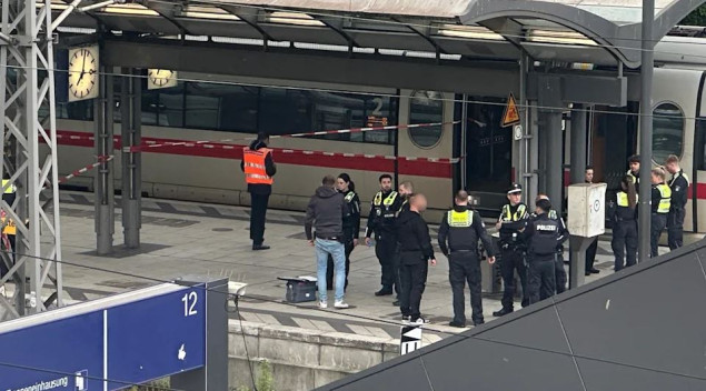 Dvanaest osoba povrijeđeno u napadu nožem na željezničkoj stanici u Hamburgu