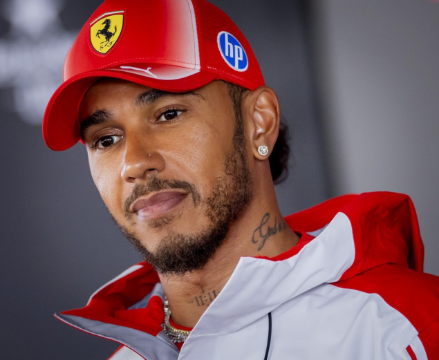 Lewis Hamilton podržao Macklemorea nakon uklanjanja s turneje Eda Sheerana zbog podrške Palestini
