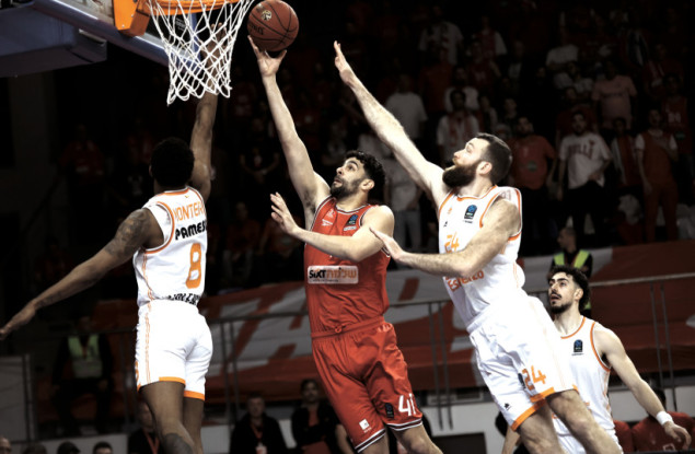 Motley i Blakeney Predvode Hapoel Tel Aviv do Pobjede u Prvom Meču Finala