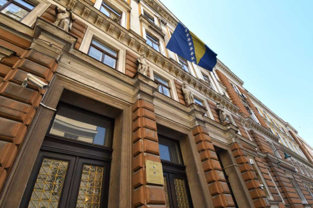 Uhapšen uposlenik Porezne ispostave Novo Sarajevo