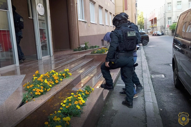 Uhapšeno pet osoba s područja Sarajeva, I. Sarajeva i Kaknja, pronađena veća količina droge