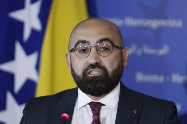 Hasanović: Dobio sam obećanje iz Amidžićevog kabineta da bi sutra mogao staviti pečat na odluku