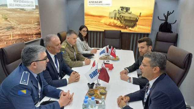 Helez s turskim sekretarom za vojnu industriju na Sajmu u Dohi: Turske firme spremne za posao u BiH