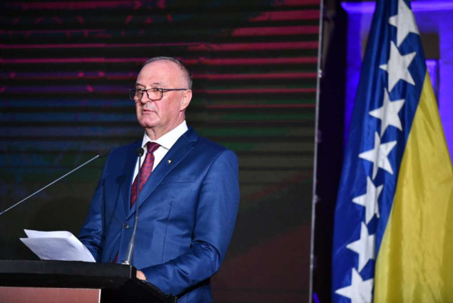 Helez: Obilježavanje vjerskih praznika u MO i OSBiH postala je tradicija koju njegujemo