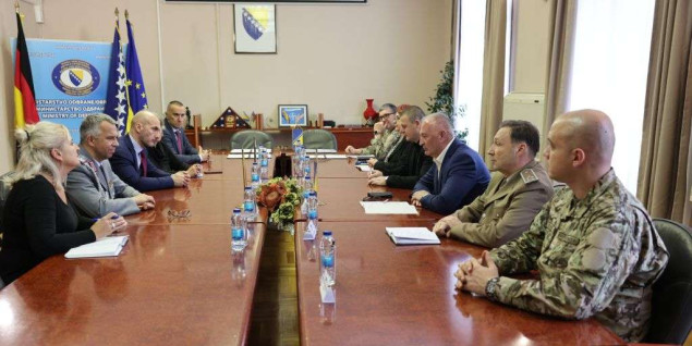 OSBiH dobijaju specijalizirana vozila za prevoz opasnih materija