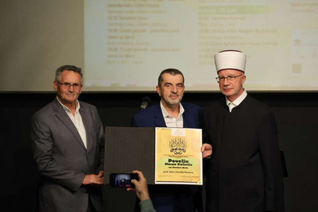 Dani Hasana Kaimije: Povelja za životno djelo Idriz-ef. Memiću, nagrađena knjiga o genocidu u Zvorniku
