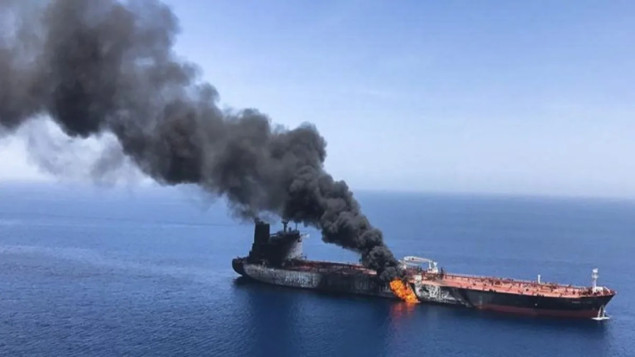 IRGC: Eksplodirala dva naftna tankera koja su namjeravala proći kroz Hormuški tjesnac