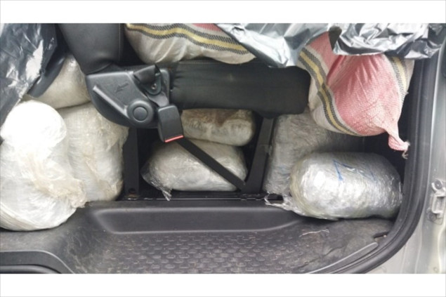 U kombiju u Hrvatskoj prevozio više od 250 kilograma marihuane