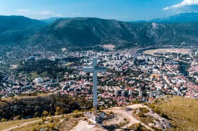 Identificirana i privedena osoba koja je objavila prijeteći video s Huma kod Mostara