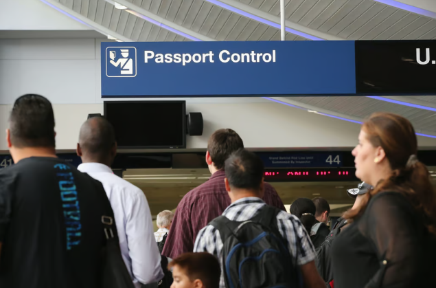 Pooštreni uslovi za mađarske državljane koji putuju u SAD
