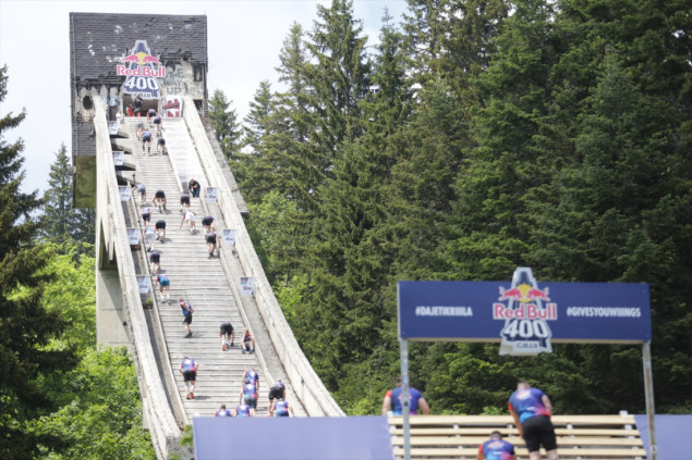 Red Bull 400 u BiH: Najtežih 400 metara na svijetu pretvara igmansku skakaonicu u "borilište" izdržljivosti