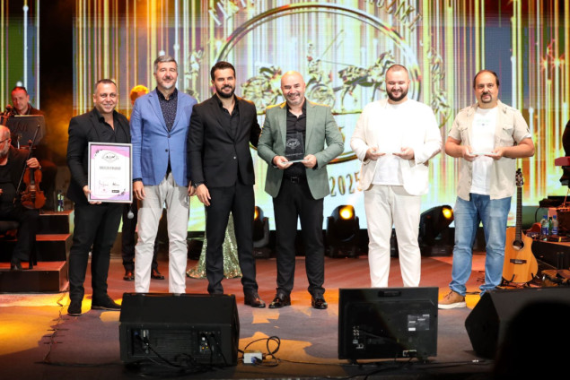 Kemal Hasić pobjednik Festivala narodne muzike Ilidža 2025.