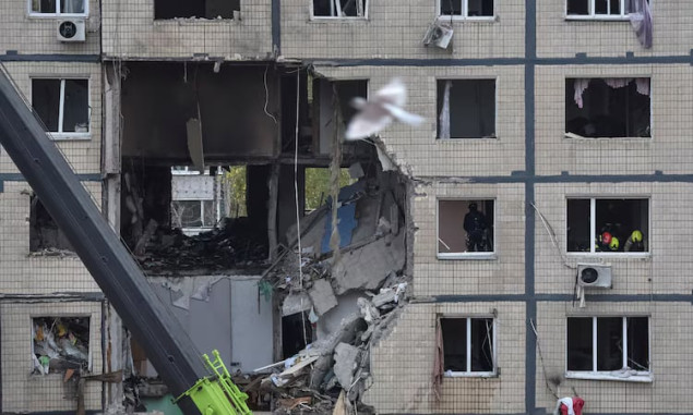 Masovni napadi ruskih dronova u Ukrajini, jedna osoba poginula