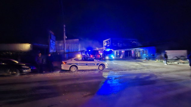 Osam povrijeđenih u velikom požaru u Bukviku kod Brčkog: Vatra najvjerovatnije izbila tokom varenja