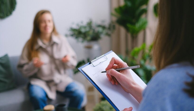 Nova studija ima odgovor: Zašto vjerujemo naučnicima?