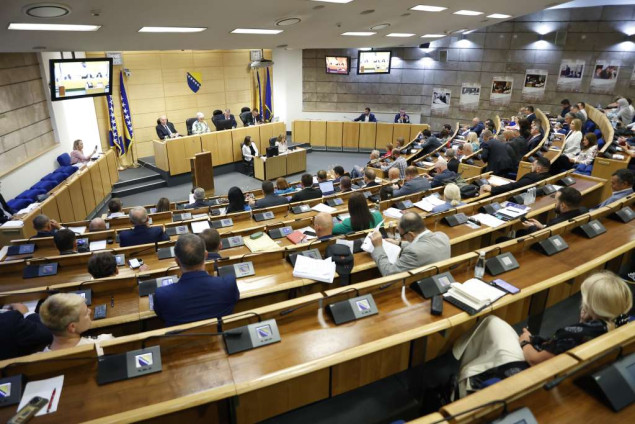 Federalni parlament o zakonu važnom za obnovu života u nastradalim područjima