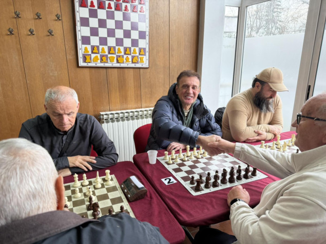 Akademik Suad Kurtćehajić pobjednik Memorijalnog šahovskog turnira akademik Abdulah Sidran
