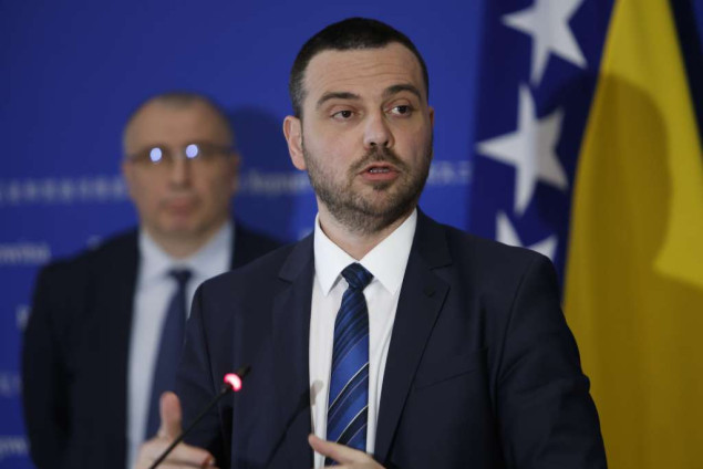 Usvojena inicijativa za izmještanje migrantskog kampa Blažuj