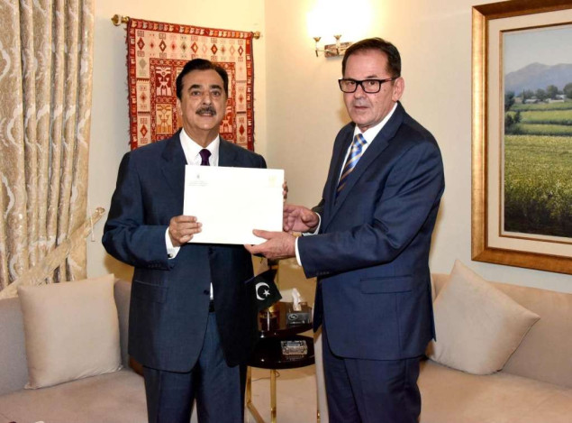 Ambasador Čohodarević i senator Gilani o unapređenju bilateralne saradnje BiH i Pakistana