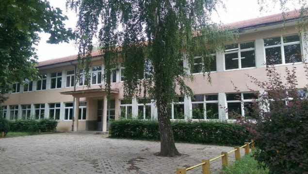 OŠ Slavinovići iz Tuzle oštro osuđuje napad na učenika