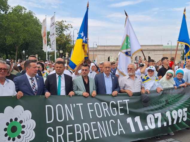 Ministar Hurtić na Maršu mira u Beču povodom 30. godišnjice genocida u Srebrenici