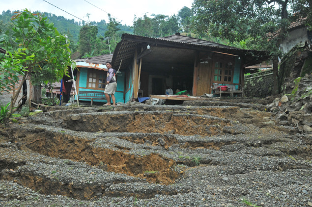 Klizište u Indoneziji