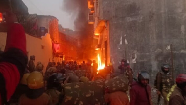 Dvije osobe ubijene, više od 80 povrijeđenih u nasilnim protestma na sjeveru Indije