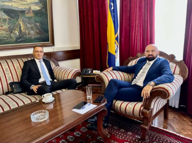 Sastanak Isaka i Bašića - Intenzivirati saradnju FMUP-a i Agencije za upravljanje oduzetom imovinom