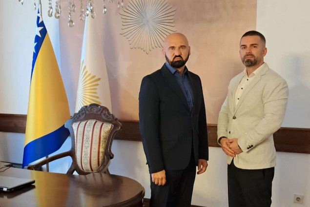 Isak s direktorom KPZ Bihać razgovarao o unaprjeđenju sigurnosnih standarda