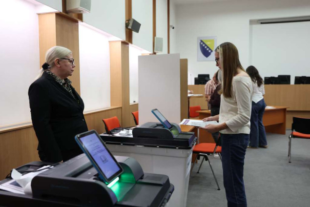 RAK: Izborna šutnja u BiH počinje 3. oktobra, zabrana objave anketa dan ranije