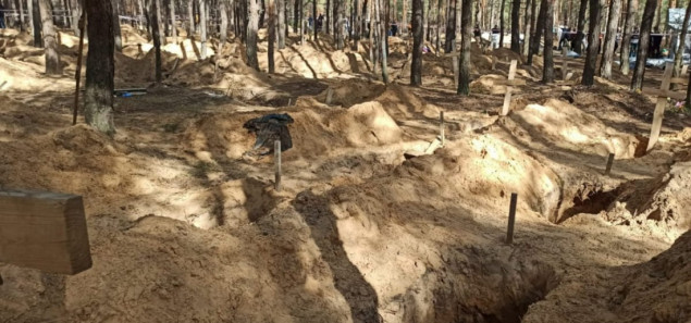 Zelenski: U Izjumu pronađene još dvije masovne grobnice