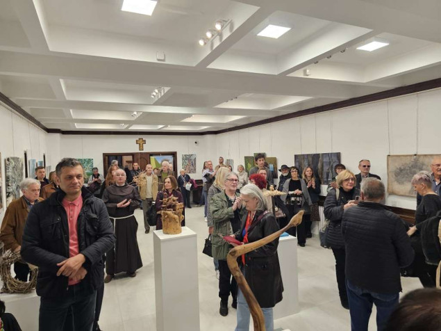 Izložba inspirirana 1.500 godina starom maslinom otvorena u Sarajevu