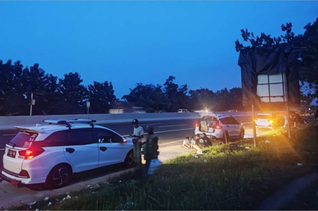Najmanje 12 mrtvih u trostrukom sudaru na autoputu u Indoneziji