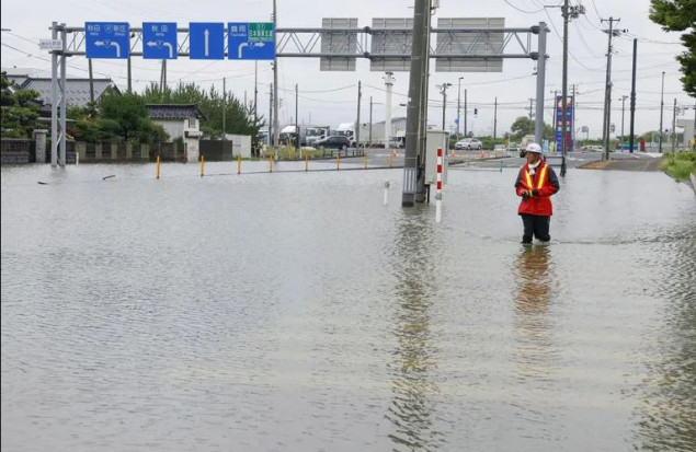 Izuzetne padavine u Japanu dovele do naredbe za evakuaciju