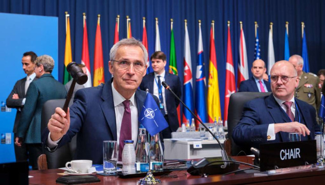 Stoltenberg: Pridruživanje Ukrajine NATO-u usred rata 'nije na dnevnom redu'