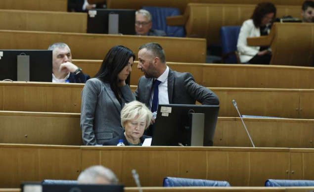 Žustra rasprava o Prijedlogu rezolucije o osudi napada vlasti entiteta RS na ustavni poredak BiH