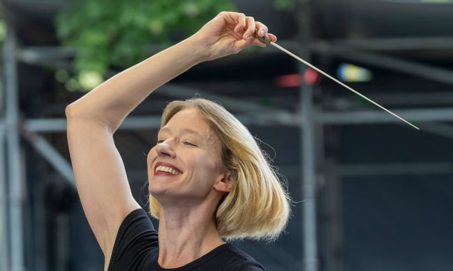 Joana Mallwitz je prva žena koja je vodila berlinski orkestar. I, ne, nije gledala film Tar