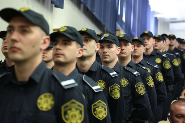 Trideset kadeta položilo zakletvu i primljeno u čin 'sudski policajac'